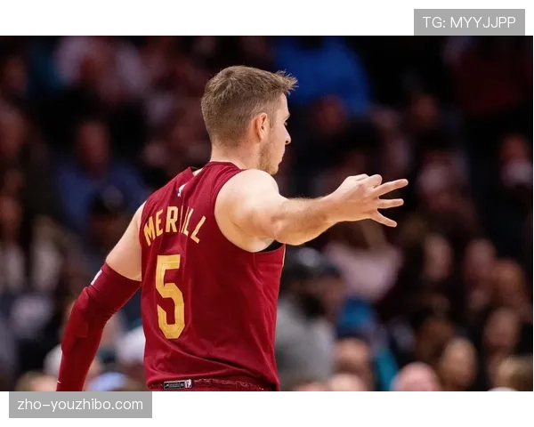 阿特金森未及时应对华盛顿五号位，防守策略被三分雨射穿